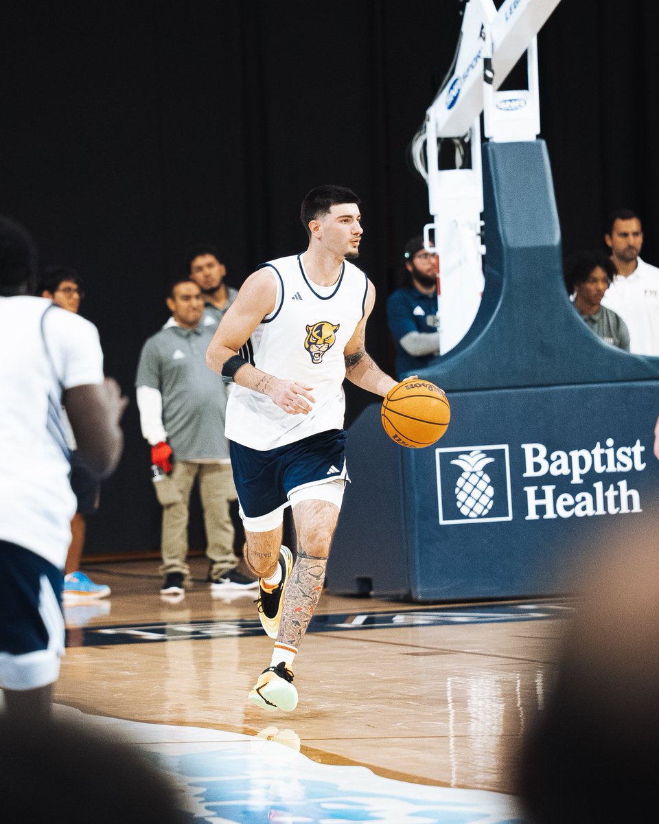 FIUHoops tweet picture