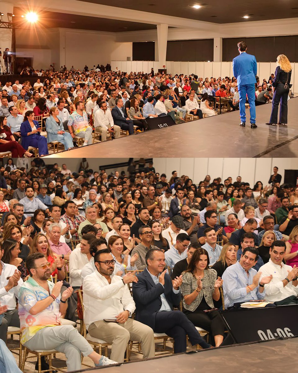 MxFuertes's tweet photo. 🙌 ¡Hermosillo nos recibió con toda su fuerza!

Ninfa Salinas encabezó un encuentro con más de mil sonorenses, junto a Chumel Torres y el alcalde Antonio Astiazarán, para compartir ideas y sumar esfuerzos por un México más fuerte. 💪🇲🇽

#MexicanosFuertes #México #Sonora https://t.co/BQCqt2XkpJ
