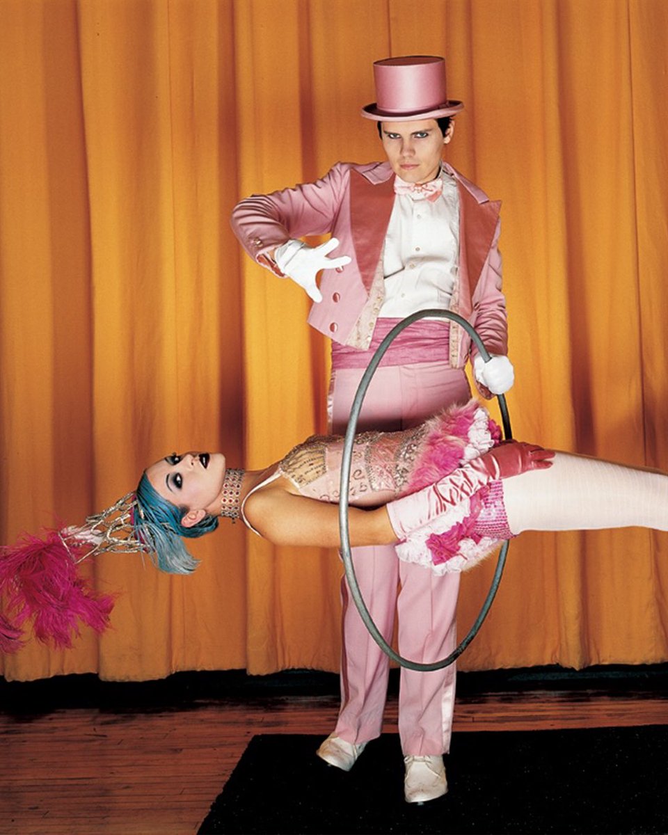 SmashingPumpkin's tweet photo. 1995 was something else.
31 years of Mellon Collie and the Infinite Sadness.

📸 Andrea Giacobbe &amp; Mark Seliger https://t.co/Sj6tomZapK