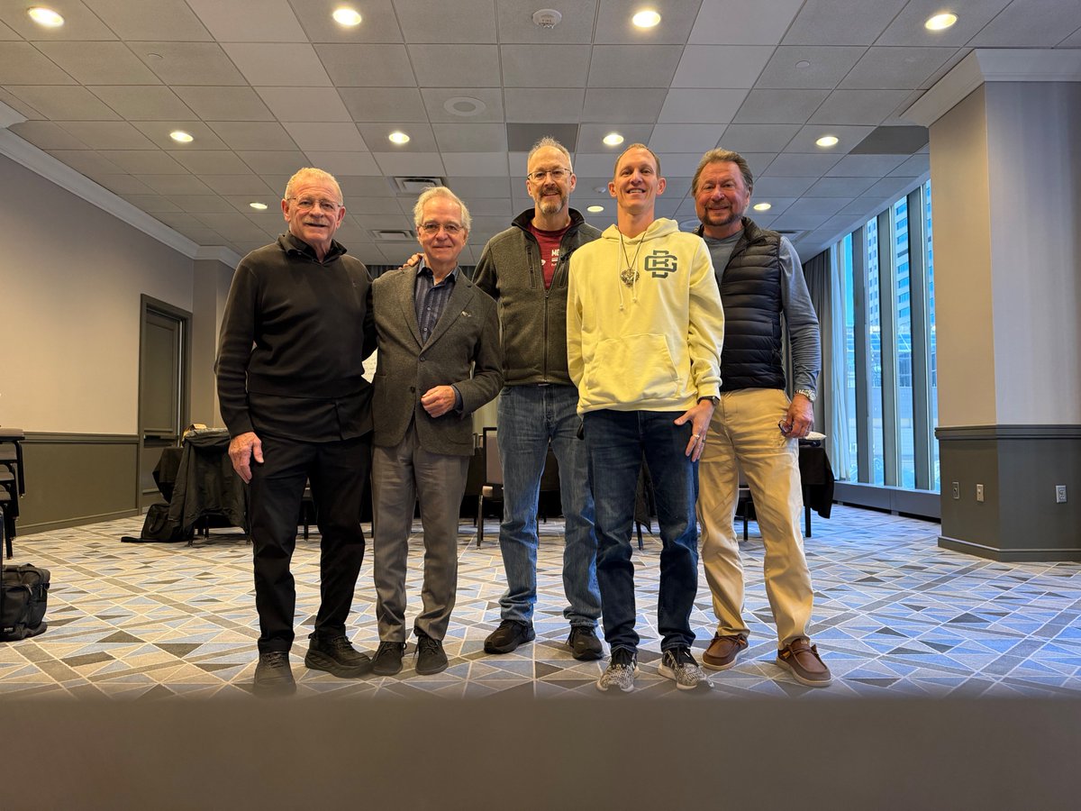 jayluckNLP's tweet photo. Great MHS fall workshop! Powerful techniques for hypnotists, NLP experts, therapists, nurses &amp; anyone helping people be healthy. Next up: Perceptioneering, Nov 13-15 in Appleton. Call 920-954-1277 to see if it's a fit. #hypnosis #jayluckisalltheluckyouneed https://t.co/4d5xx6xUbV