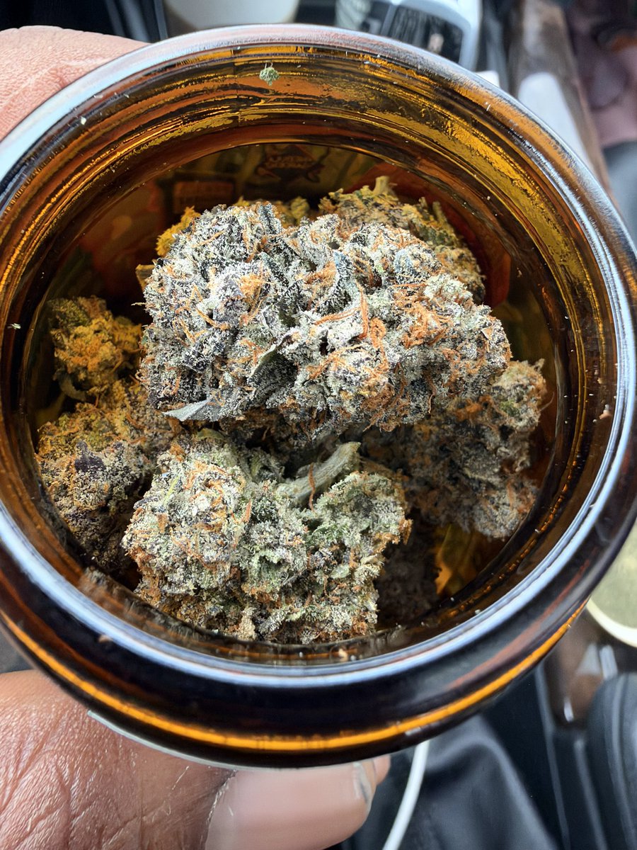 SoVeryRare1017's tweet photo. This mochi is insane🔥🔥🔥🔥 @ismokeloud707 https://t.co/xjBBrUGKUn