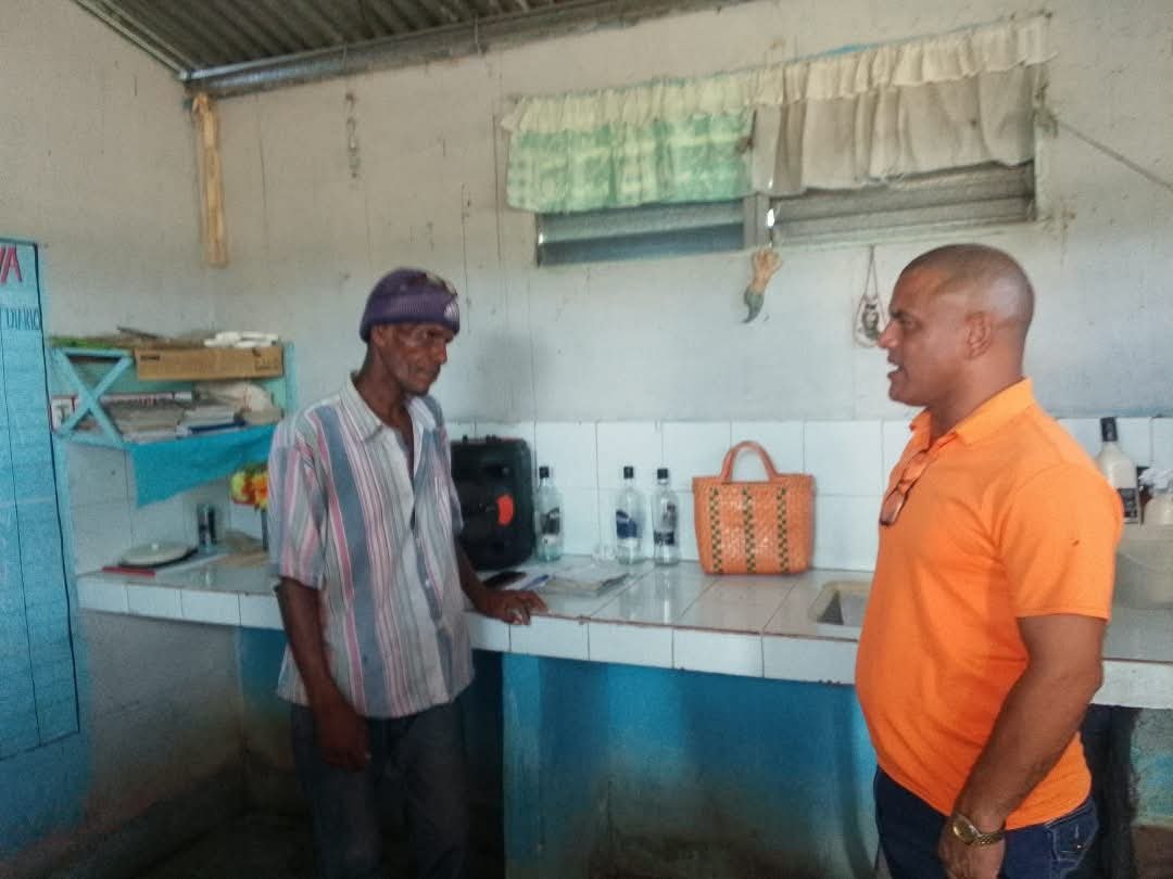 albis_lpez2's tweet photo. El Consejo de la Administración en #Guantánamo evalúa la marcha del programa inversionista de la vivienda en el Consejo Popular San Justo. El vínculo es la clave del éxito. #Cuba https://t.co/GHWQhsuOfN