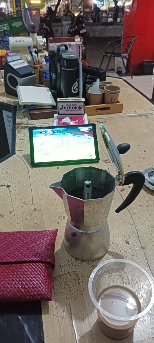hirojiro8's tweet photo. Bikin es kopi arabica base mocapod #vekok https://t.co/ic9IzzlboJ