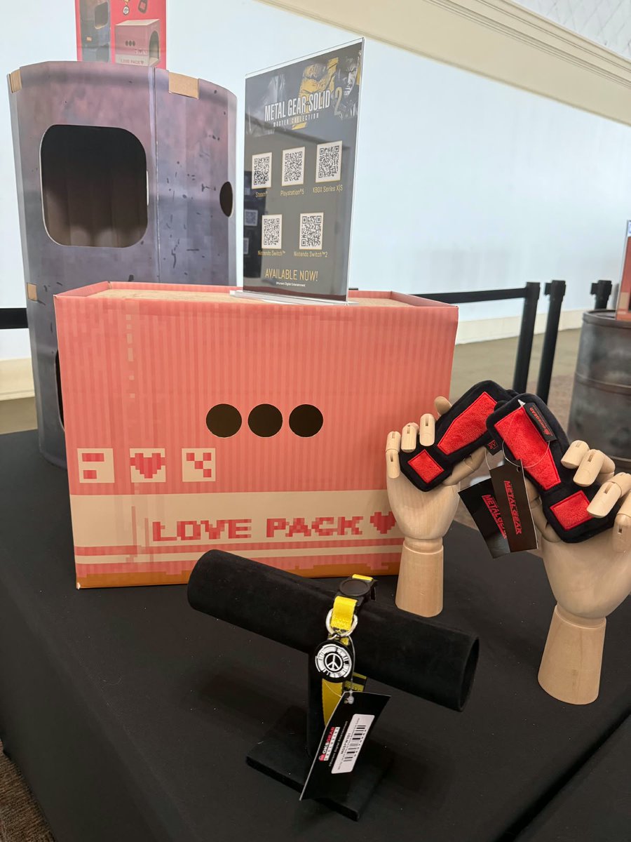 Konami's tweet photo. Thank you to everyone who stopped by our booth at CatCon! It was so much fun chatting with the community, talking about METAL GEAR, and hearing all about cats. https://t.co/qWLN0ZmwRd