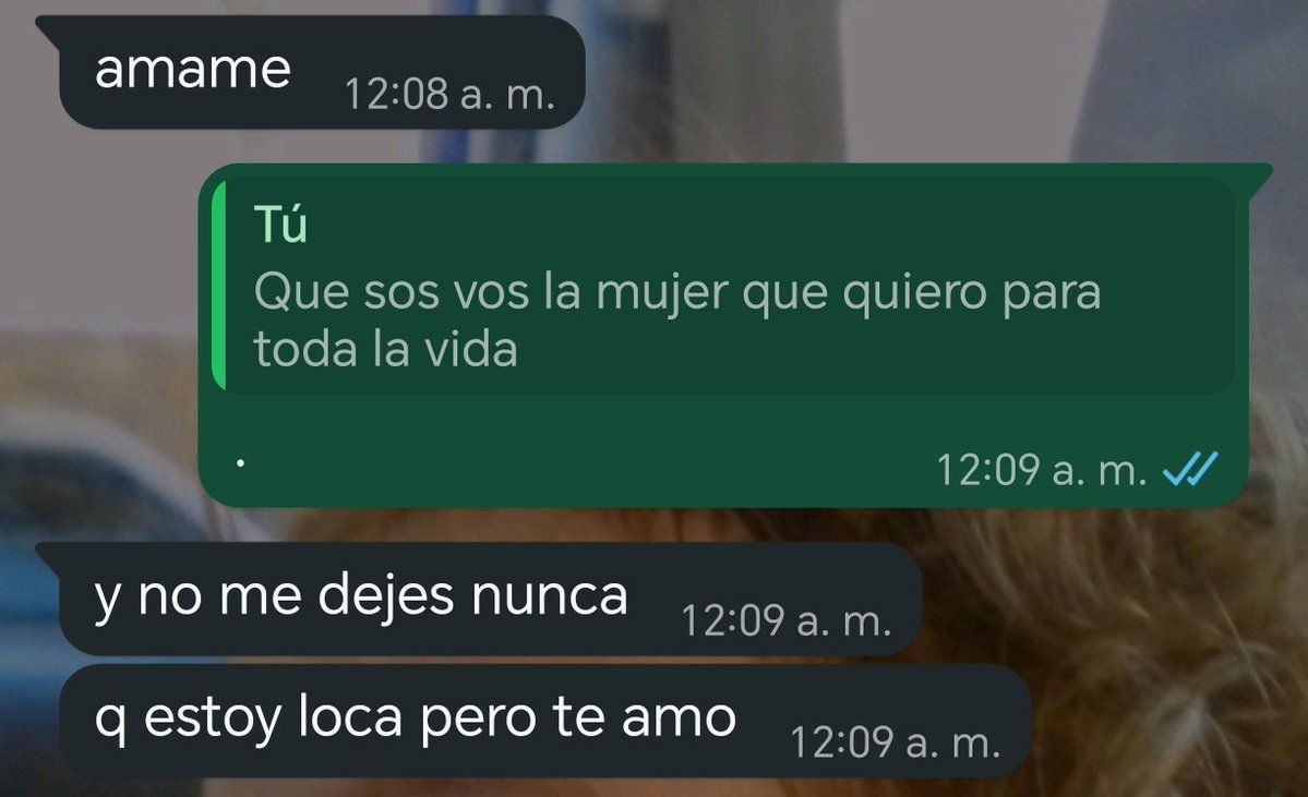 vale_caratti7's tweet photo. Sigo sin creer que nos convertimos en 2 extraños, aún recuerdo cuando dormíamos cucharita o cuando me ponías tu patita arriba mio para dormir y ahi fue que te empecé a decir "patita" no te das una idea de lo que te extraño y lo mal q me hace q hayas seguido tu vida como si nada https://t.co/LqoWKE1SQd