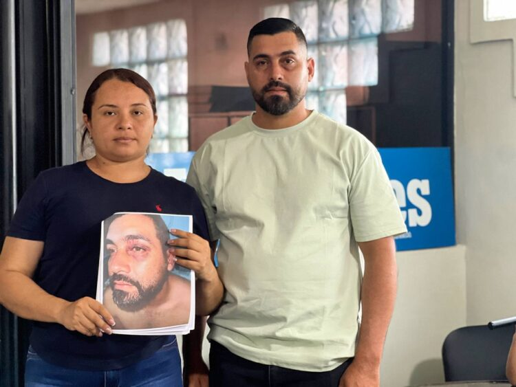 ReporteYa's tweet photo. #22Oct #Trujillo #DDHH
Un comerciante de 34 años denunció que seis funcionarios de la PNB lo golpearon y retuvieron en La Quebrada, estado Trujillo, el 16 de octubre. Según su testimonio, sufrió agresiones físicas y traslados sin información a sus familiares. – Diario de Los Andes
