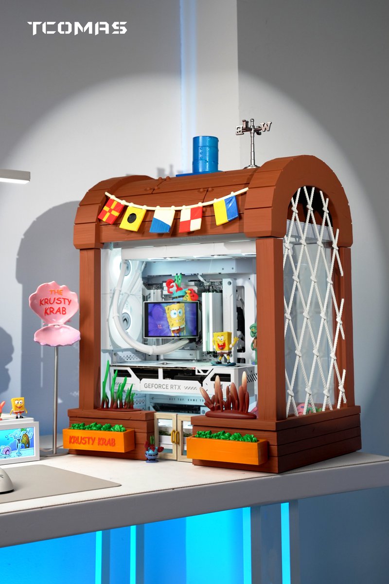 tcomas_la's tweet photo. Plankton pasó años buscando la fórmula... y resulta que era este PC." 🧪💻
Detalle a detalle, un homenaje al restaurante más famoso de Fondo de Bikini. 🦀⚡
¿Cuál es tu personaje favorito?👀
#TCOMAS #NEOX #pcbuild https://t.co/EWuvbBSkP2