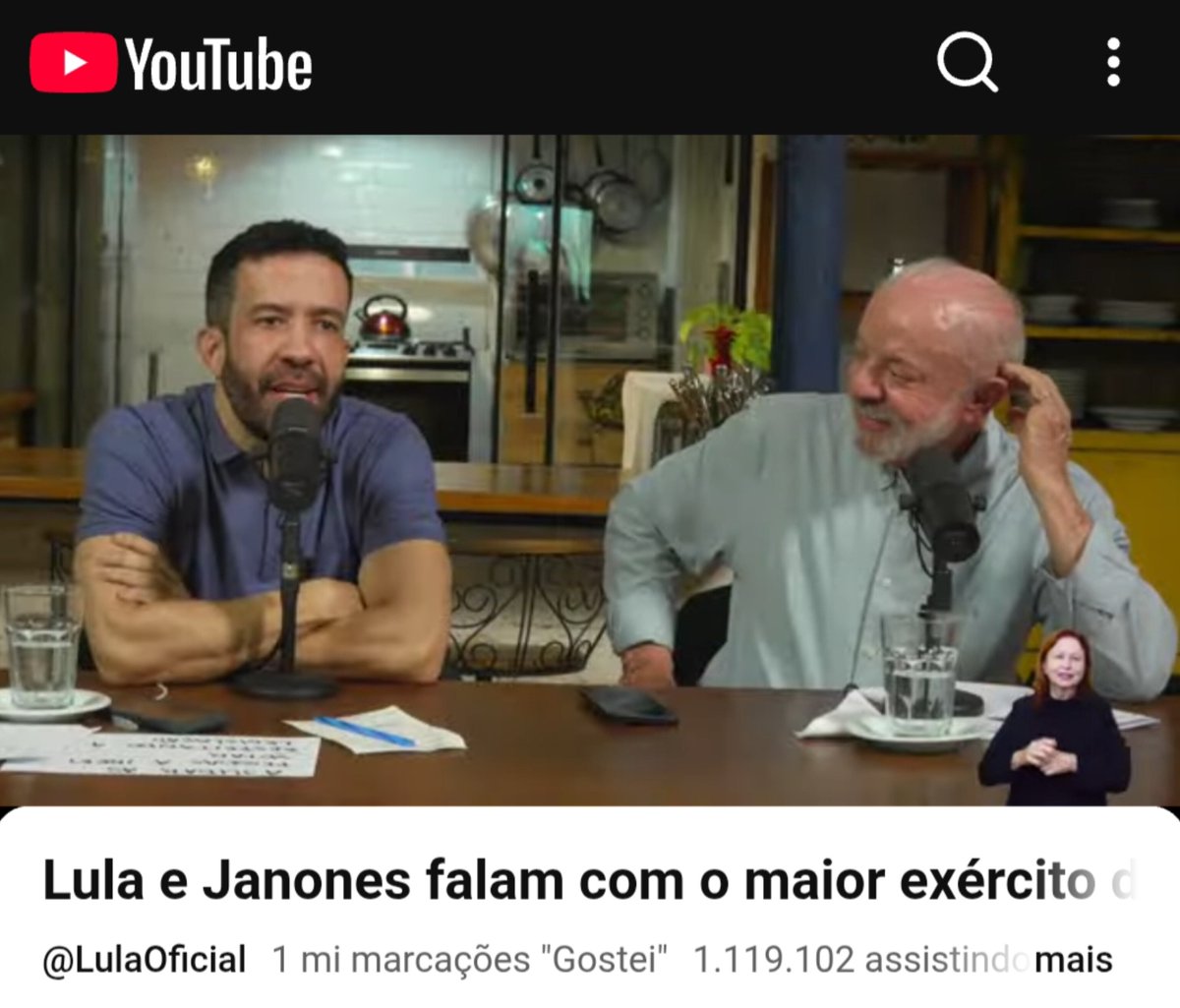 vinicios_betiol's tweet photo. Simplesmente tem mais de 1 milhão de pessoas assistindo a Live do Lula com o Janones de forma simultânea. Será que um tal certo surubeiro conseguiria a metade disso? https://t.co/7POLOuFDqk