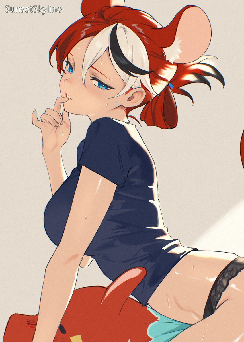 SkylinesSunset's tweet photo. One of the few large breasted character archetypes that almost matches my love for flatties are hot moms who still have bombshell bodies

This is to say I will probably be drawing Renee Graves soon https://t.co/op5vGDegpq