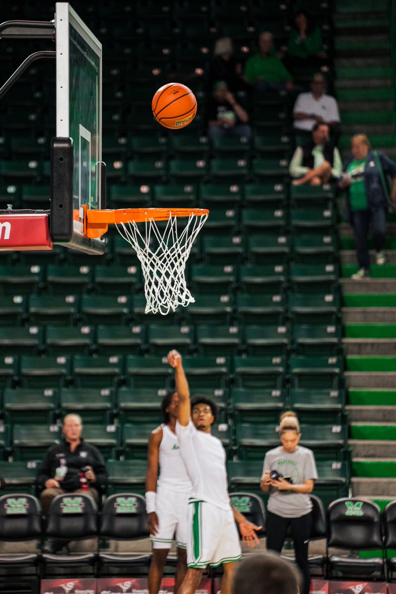Herd_MBB's tweet photo. Back in Action 🏀 https://t.co/SSq4nTlekE