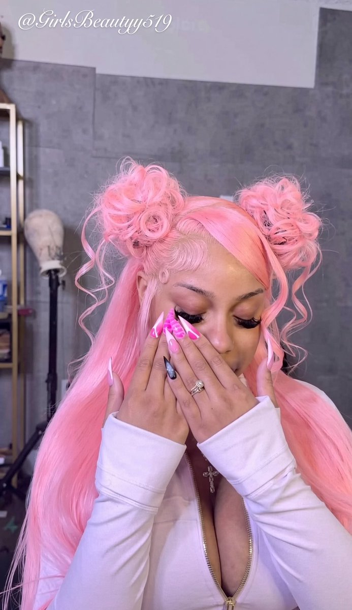 GirlsBeautyy519's tweet photo. &amp; if it’s PINK, i want it !🎀🩷 https://t.co/3D0fyDElZC