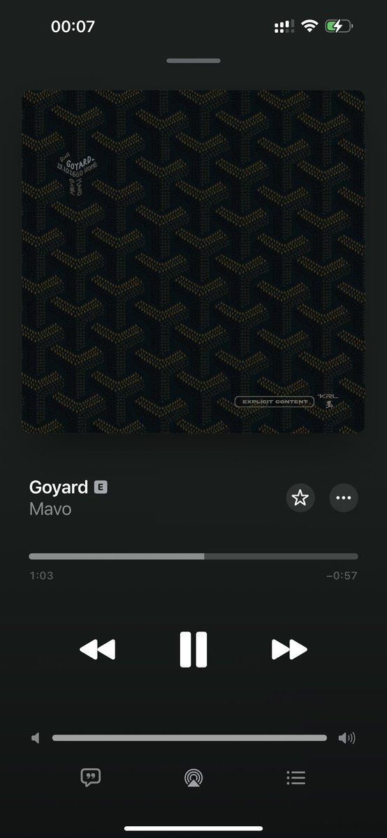 fway234's tweet photo. happy goyard day to all of us celebrating, we no go see sapa!😂 https://t.co/6D7BpkAV1t