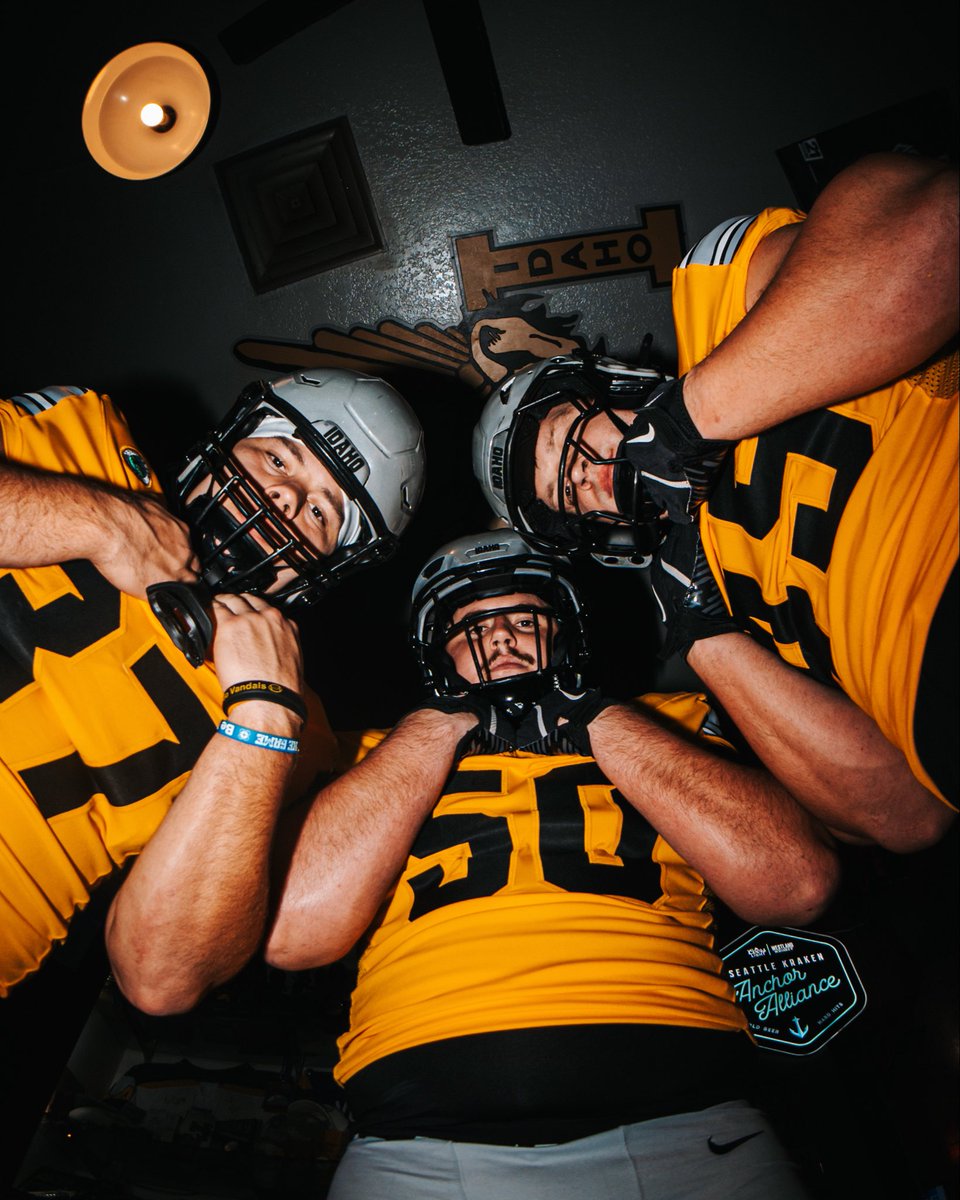VandalFootball's tweet photo. Tradition is back for Vandal Homecoming 🩶💛🩶 https://t.co/IT1jad1cpl