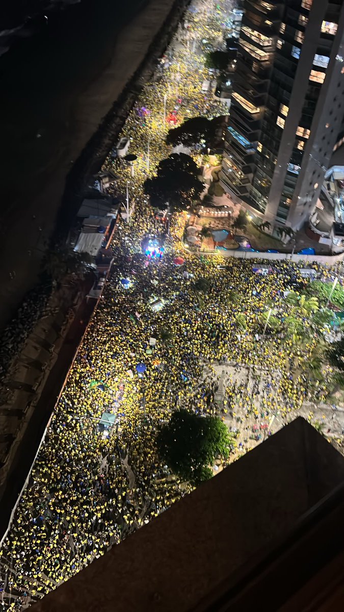 GilsonMachado22's tweet photo. SURREAL RECIFE 🔥2️⃣2️⃣🇧🇷 https://t.co/TkXEUQn2er