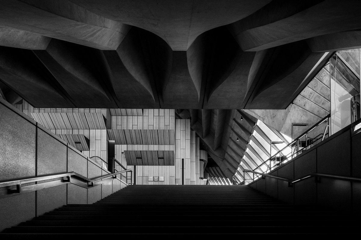 elduodelmasflow's tweet photo. Architecture Through Photography with Francisco Marin, September 10–12, 2026, in San Francisco. Final chance to explore painting with light and capturing the beauty of the city with Leica Store San Francisco. https://t.co/gKTLTsLlRT