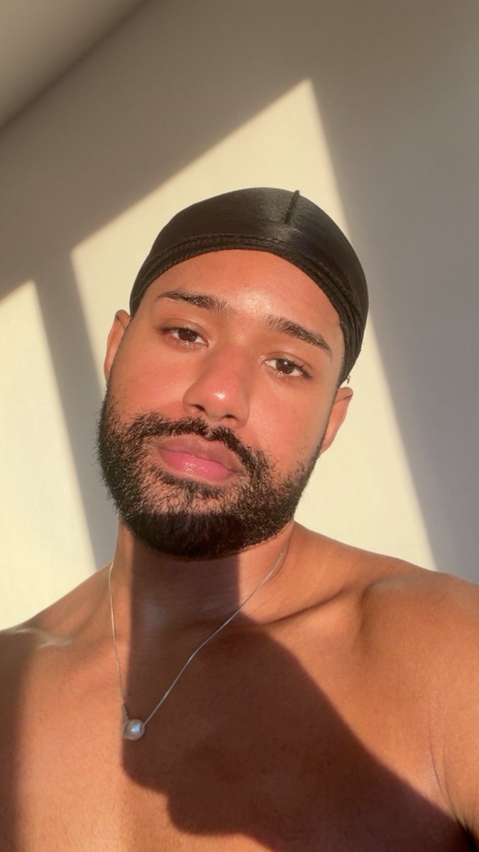 w_raphael_'s tweet photo. the light won’t lie to you https://t.co/gbmvJgRZVM