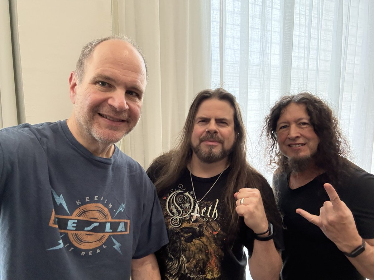 EddieTrunk's tweet photo. Thanks to @ToddLaTorre &amp; @MikeoftheRyche @queensryche for coming by @TrunkNationSXM today. Now on the @SIRIUSXM app if you missed it. @80sintheSand https://t.co/F6kP81vlY8