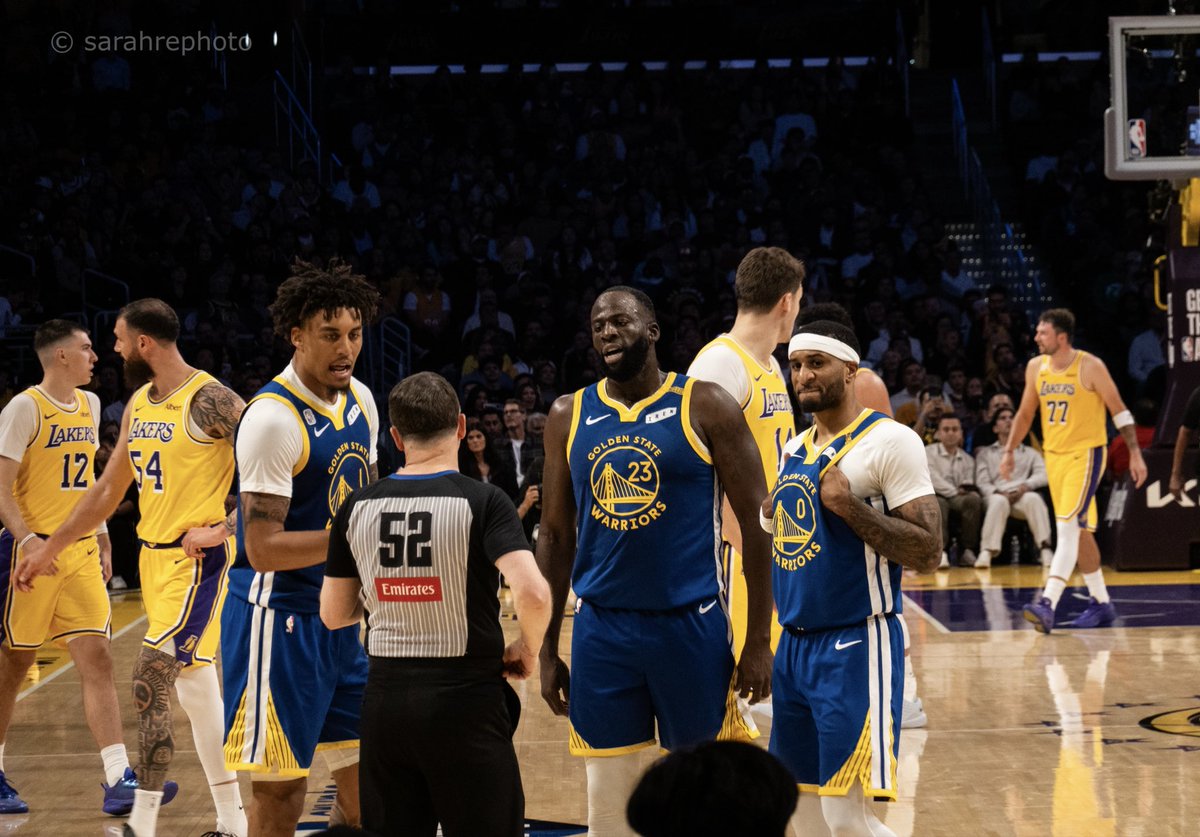 slothanova's tweet photo. when you HATE players who whine to the ref https://t.co/fr7KIfy8nJ