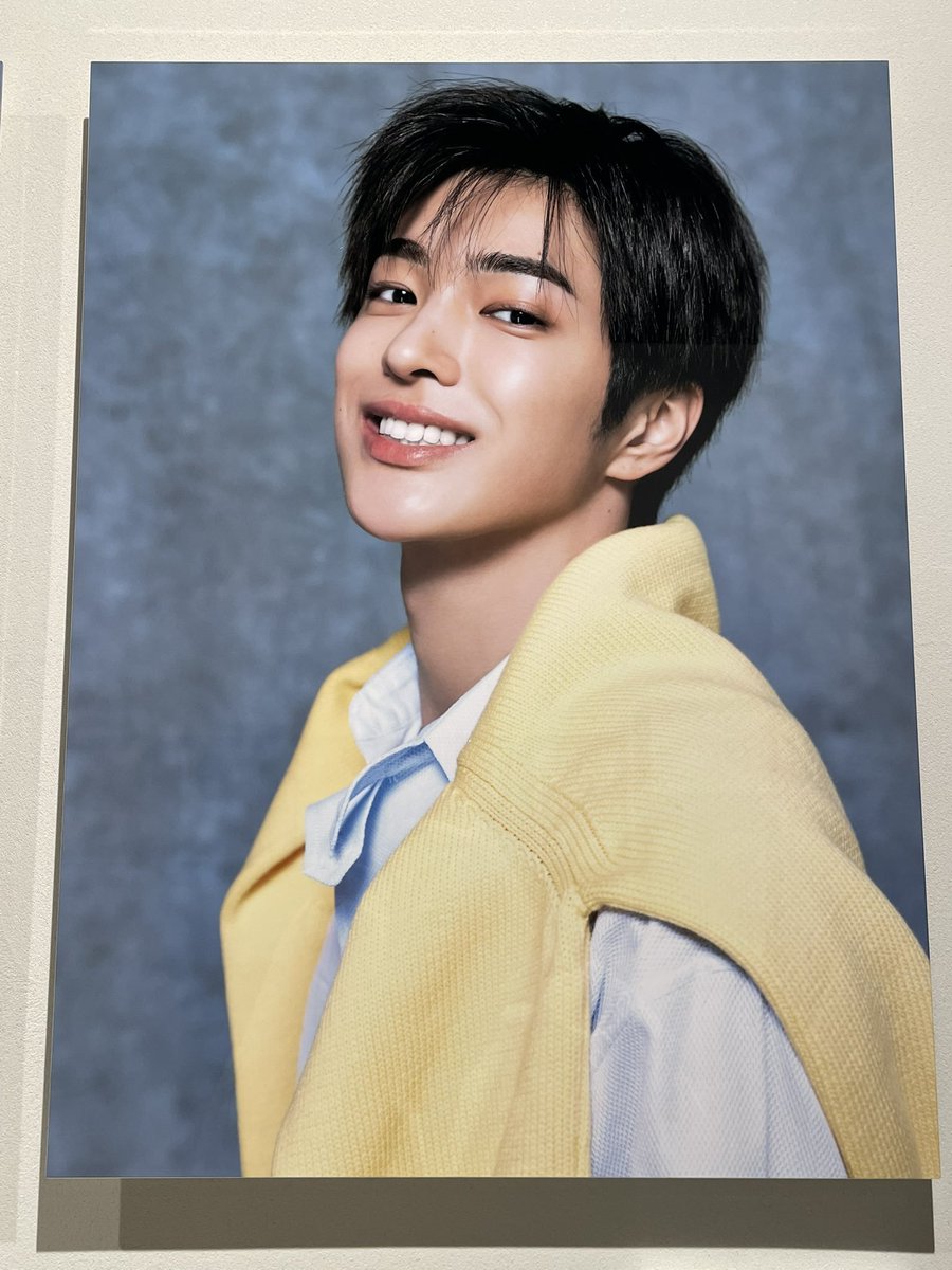 keonhoguide's tweet photo. D’FESTA THE ORIGIN MERCH !

©axgxhxn
#KEONHO #건호 #CORTIS #코르티스 https://t.co/HngPhKRD9a