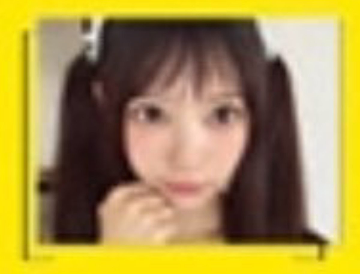 everyhourmoka's tweet photo. Did you guys see the random photocard of Moka that's coming with the gillit Break Even version? I'm so excited to see my girl again!! https://t.co/fBlvNLdC4u