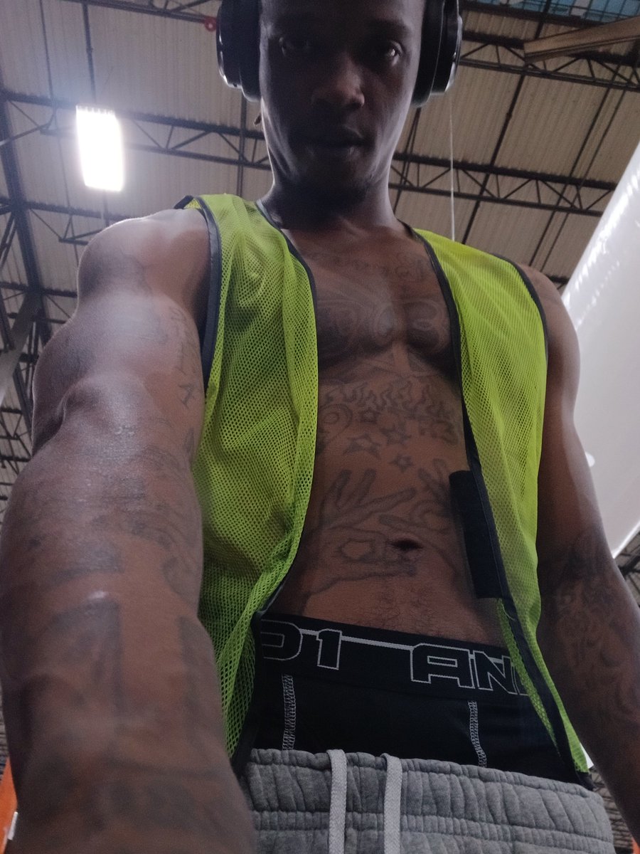 atlbiggestvibe's tweet photo. Content partner... need a female creator to lock in with https://t.co/q5g3Jd5B06