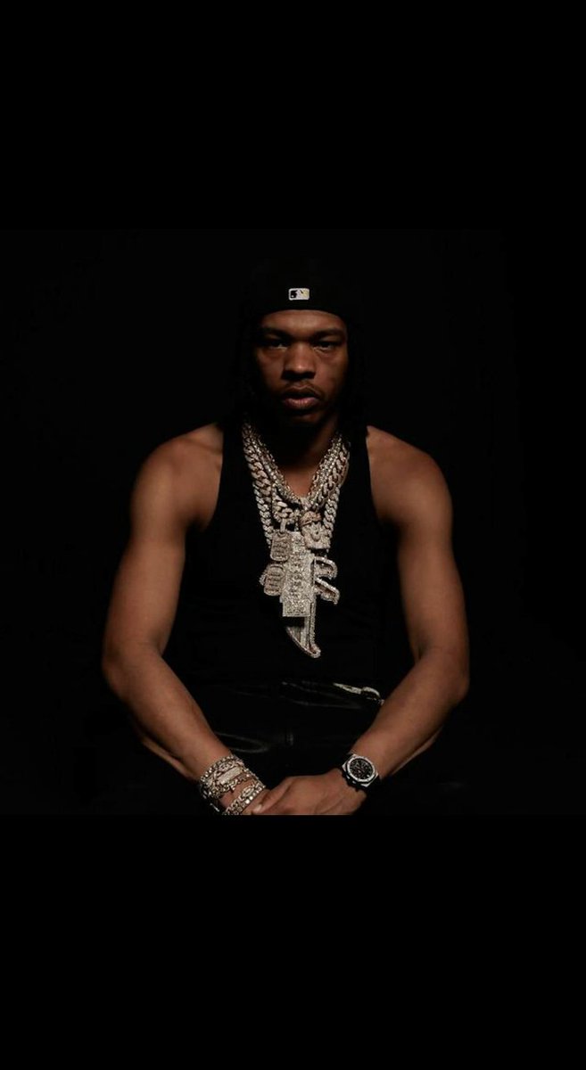 WilsonBigdaddy's tweet photo. Lil Baby reportedly lost $8–9 million gambling over 40 hours and asked Michael Rubin for help staying away from casinos. 💸

Was asking for help his smartest move? 👇💙

#LilBaby #HipHop #CelebrityNews #GamblingAwareness https://t.co/uXHRwz4sFq