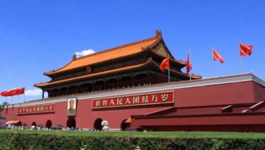 moeruasia01's tweet photo. 米マイクロソフトが確認「中国政府系ハッカー集団がAIを使い、世界の数百の組織を標的としたサイバー攻撃を実施」

「中国政府系（背後で国家が支援）」と判断される根拠例

・身代金など金銭要求の一般犯罪とは異なり、防衛・航空宇宙・政府・先端技術企業などを狙う

・活動時間が中国標準時の一般的な勤務時間（午前9時〜午後5時など）に集中していることが多い

他にも多々、アクセスログの分析で判明

在米中国大使館「中傷や攻撃に反対」

コロナに続きまた世界に迷惑かける。どういう国だよ( ´-ω-)