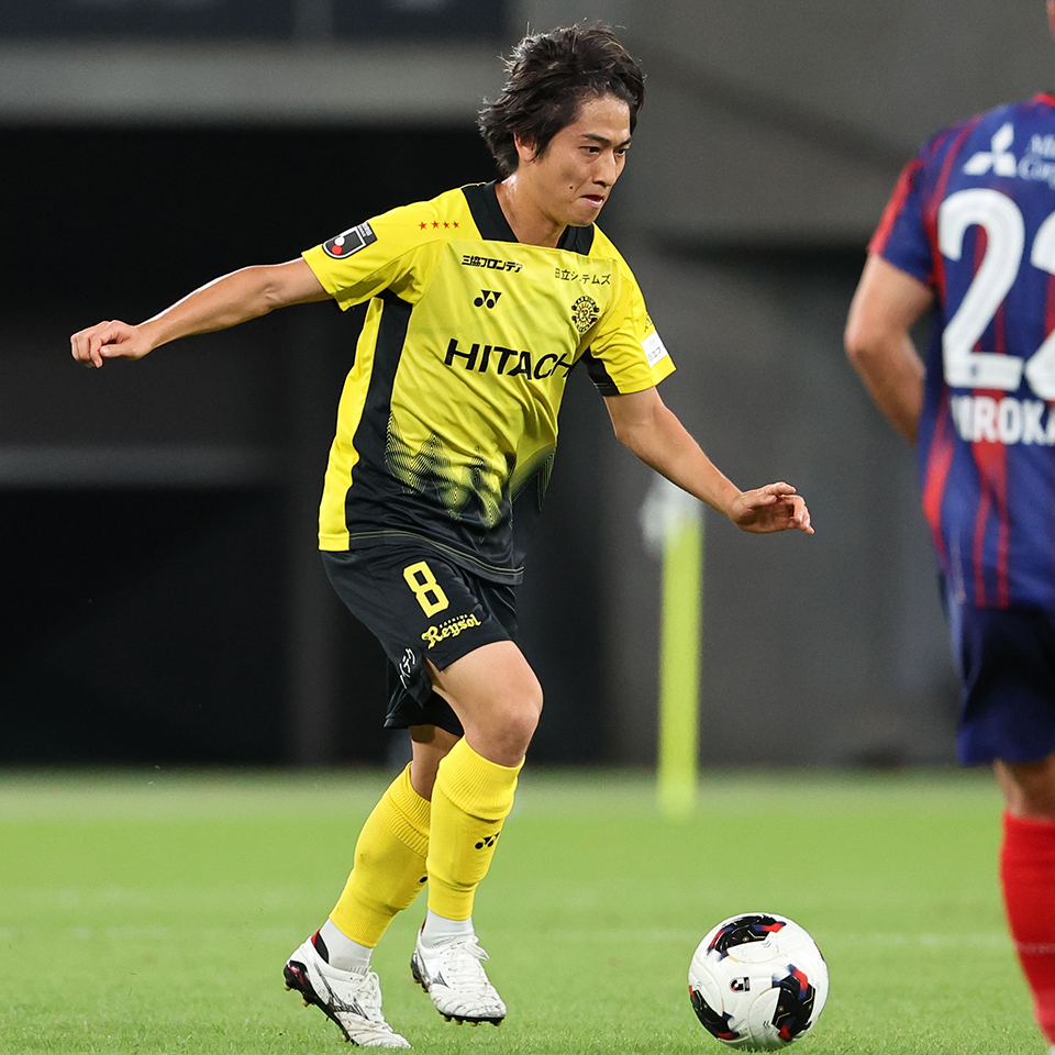 weeklysd's tweet photo. ⚽️ #Jリーグ ⚽️
「前半の０ー０は大きかった」なぜ柏の小泉佳穂は無得点の45分を評価したのか

https://t.co/cGwxHFdF8X https://t.co/MlhhXn6khx