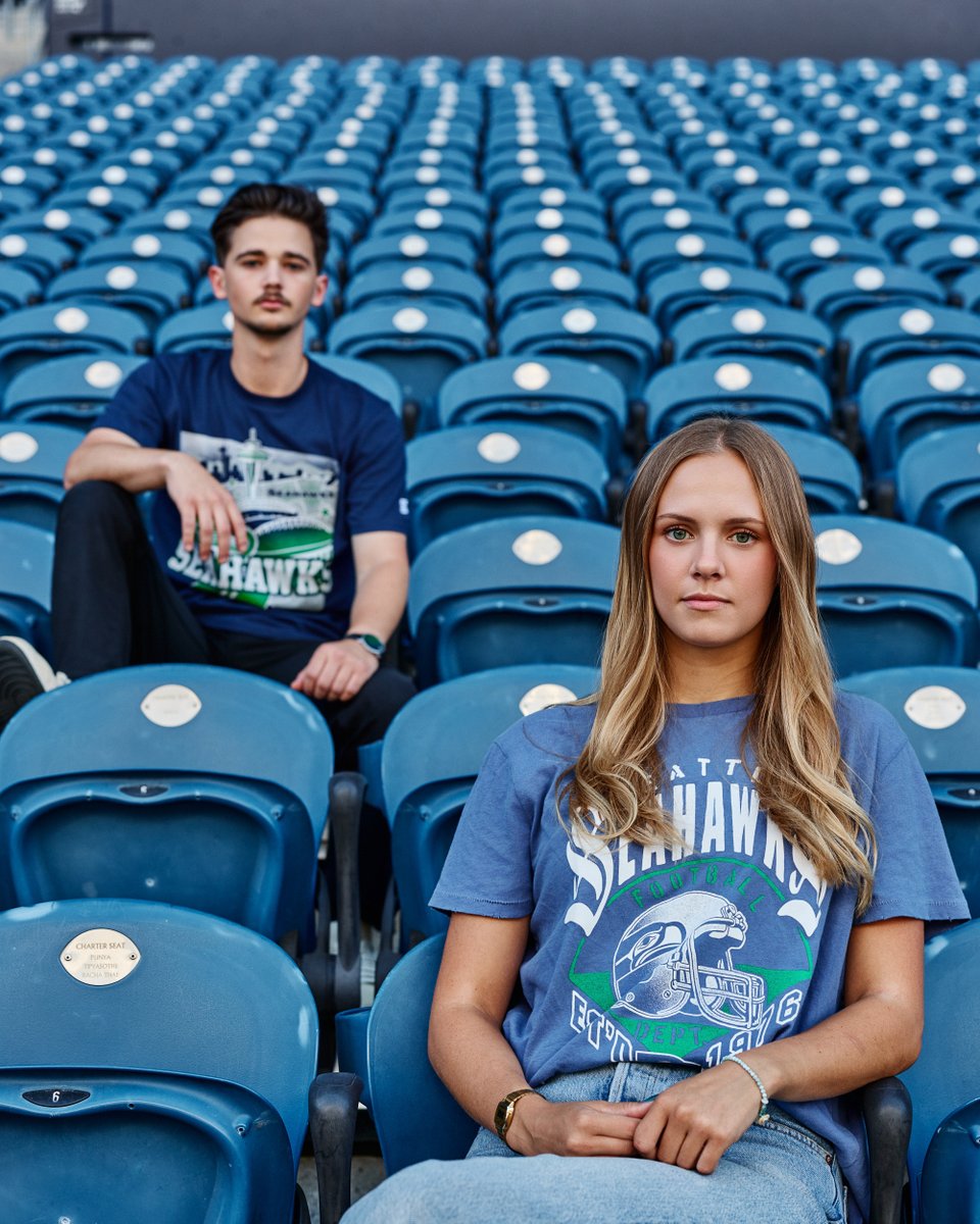SeahawksProShop's tweet photo. Timeless by design. https://t.co/QA0feTkUMm