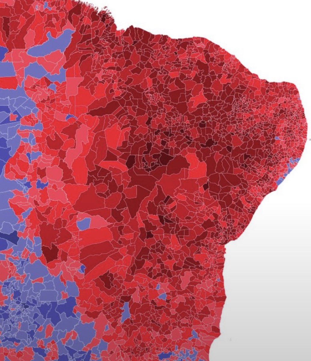 pesquisas_elige's tweet photo. 🚨URGENTE: Pesquisa DataFolha mostra arrancada HERÓICA DO LULA NO NORDESTE

📝🇧🇷Pesquisa Presidencial DataFolha (19-22/10) no Nordeste

📊Votos válidos 

🔴Lula (PT-SP): 68% (+5%, em comparação com 2 semanas atrás)
🔵Flávio Bolsonaro (PL-RJ): 32% (-5%) https://t.co/7249vhiu6w
