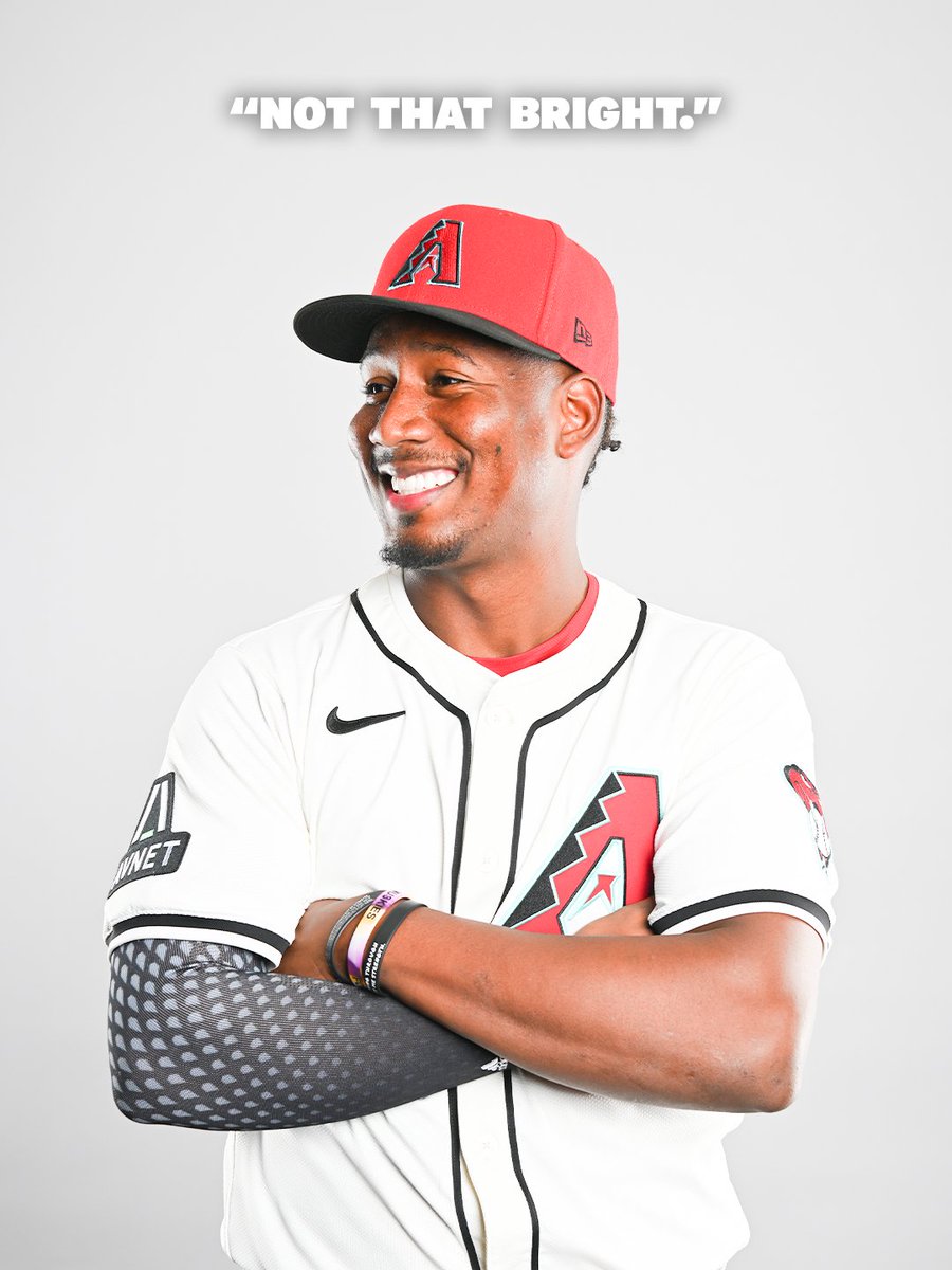 Dbacks's tweet photo. They grow up so fast 🥲 https://t.co/5iDlomv12I