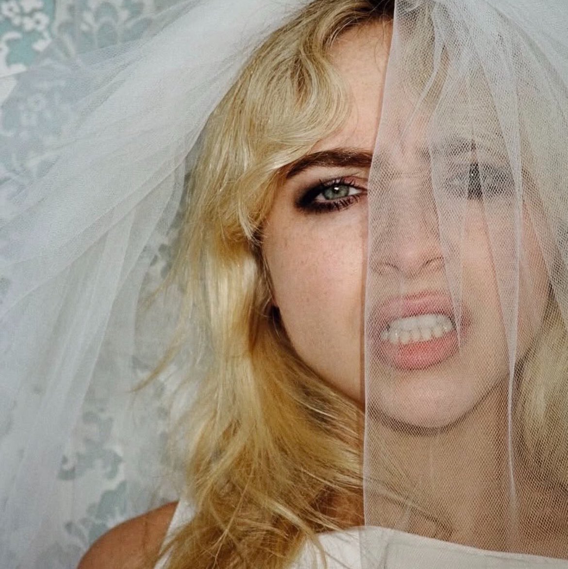 lietochloe's tweet photo. “stop the weddi-“ baby if this is my bride i’d have 30 weddings https://t.co/UCwIMpXFzn