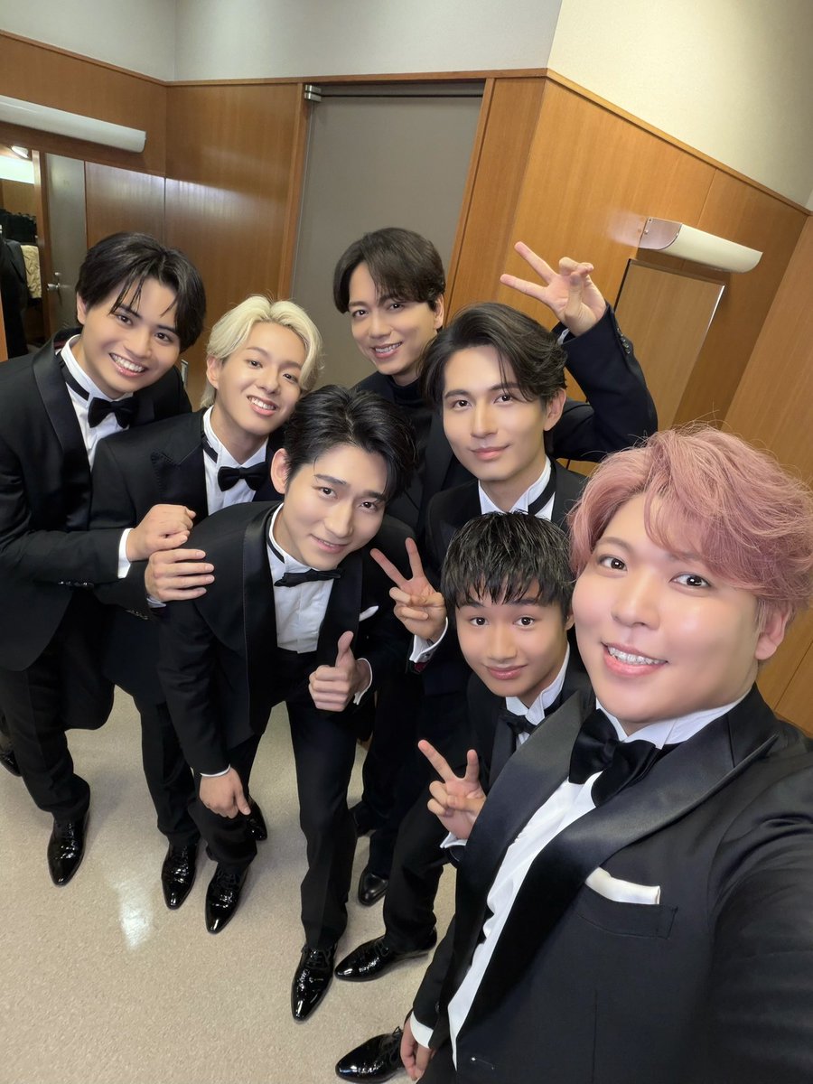 official__primo's tweet photo. ＼ THE TIME, ありがとうございました！／

緊張のテレビ初出演📺✨
ご覧いただきありがとうございました！

育三郎さんと📸

#PRIMOはじまりの日
#山崎育三郎 
#PRIMO 
#プリモ https://t.co/jqh9kUHJAW