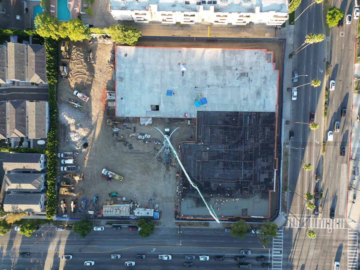 RAAMConstruct's tweet photo. Another major milestone pour at Tampa &amp; Sherman Apartments🚨

This stage is so important because it provides the structural support needed, creating a strong base for what’s to come. https://t.co/rXWD13yJGg