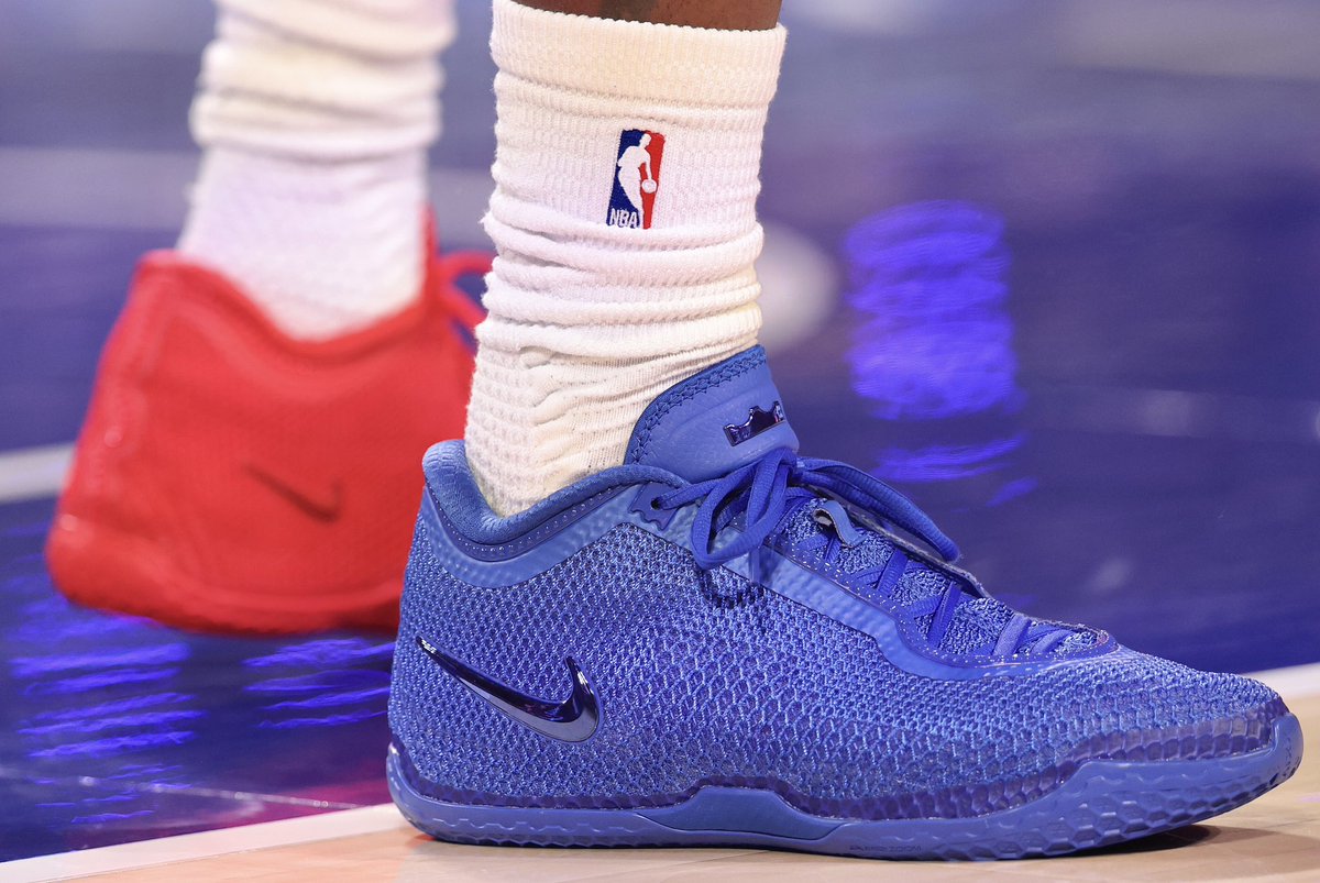 NickDePaula's tweet photo. LeBron James makes his 76ers home debut in a mismatched pair of the Nike LeBron 24 https://t.co/xKDjSOIIEO