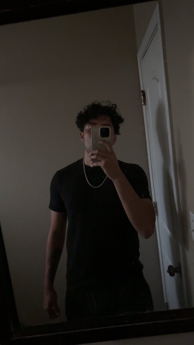 secretuserrr03's tweet photo. Hey :) #nsfw #nsfwtwt #horny #freak #freaky #tx #satx #atx #newbraunfels #seguin #sanmarcos #smtx #txst #lockhart #luling #bigdick #latino #Straight #links https://t.co/kFLq8daLAr