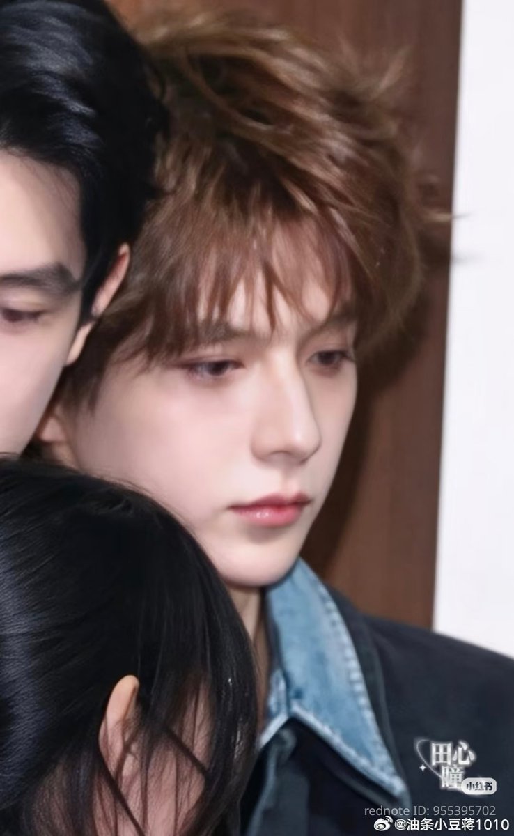 littleuphorians's tweet photo. He's so ethereal, so unreal ... but he's real 😭 https://t.co/rb7oPSV8FU