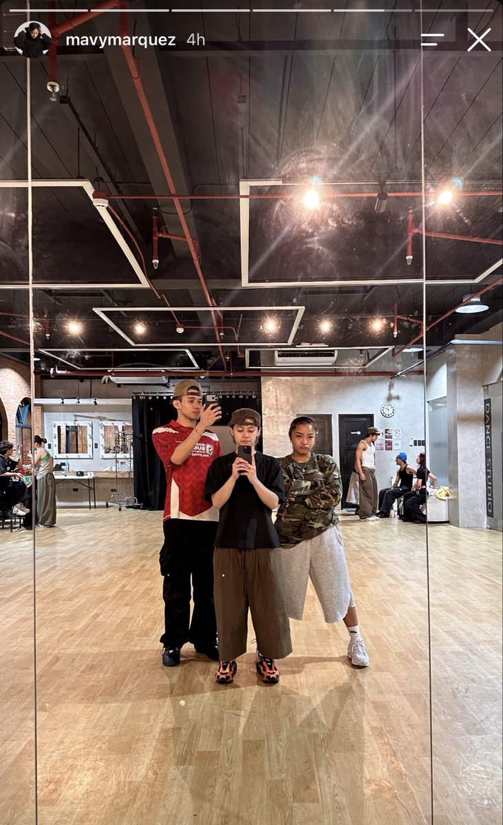 bobblehead2024's tweet photo. Here we go!!!! JAM SEA REPUBLIC rehearsing at @1zentertainment’s office! I’m so excited to see them perform live! 

GET IN D-1 ZONE FESTIVAL 
#OneZoneFest #1ZEntertainment

tickets are still available: https://t.co/BusD8pD5jy

IGS: mavymarquez https://t.co/ZtS5KbBbDy