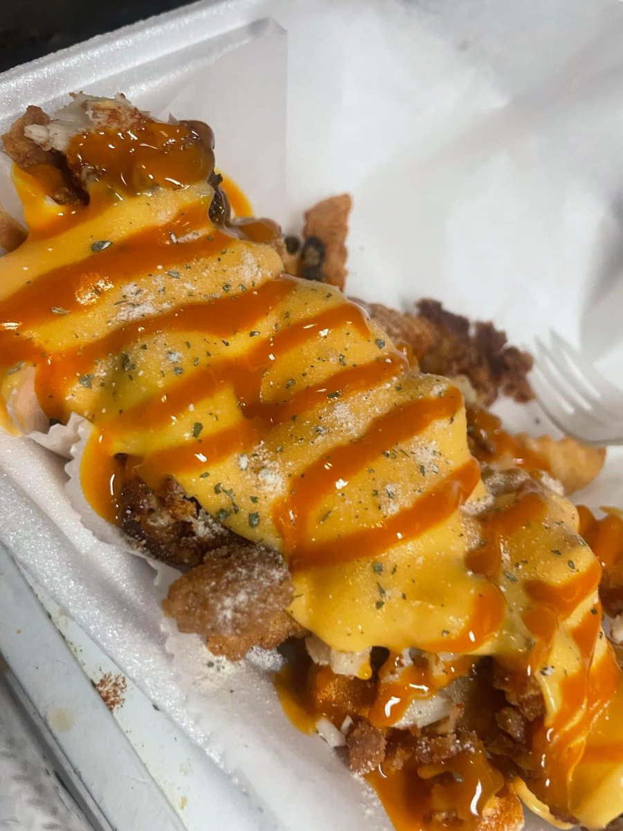 Dexterslab901's tweet photo. 🔥#Memphis, Your Late-Night Wing Fix is Here 
Memphis DexterLab is back with the crispiest, juiciest wings in town—bold flavors, hot and fresh, just for you!  
📍 Neighborhood Walmart, 6990 E Shelby Dr.  
⏰ 8:00PM - 1AM
Don't miss out—come through and grab a plate! 🍗🔥#hotwings https://t.co/NCUUggpQ0A