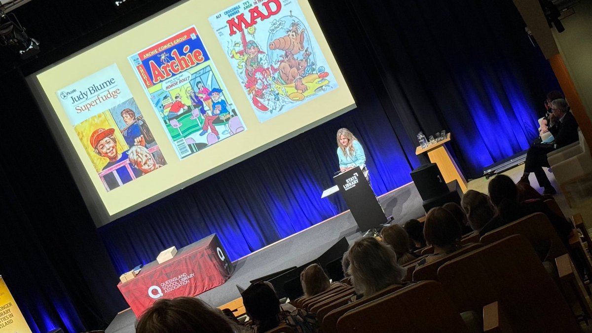 QldSLA's tweet photo. 📖 A wonderful start to #QSLAFutureLibraries2026! Amy Doak shares her reading and writing journey, celebrates diverse readers and honours her Teacher Librarian, Mrs Young. ❤️

"A book that brings you joy is the best book." 📚✨

https://t.co/IEyIk5Qpmo

#AmyDoak #LoveOzYA https://t.co/IAL3vCoa92