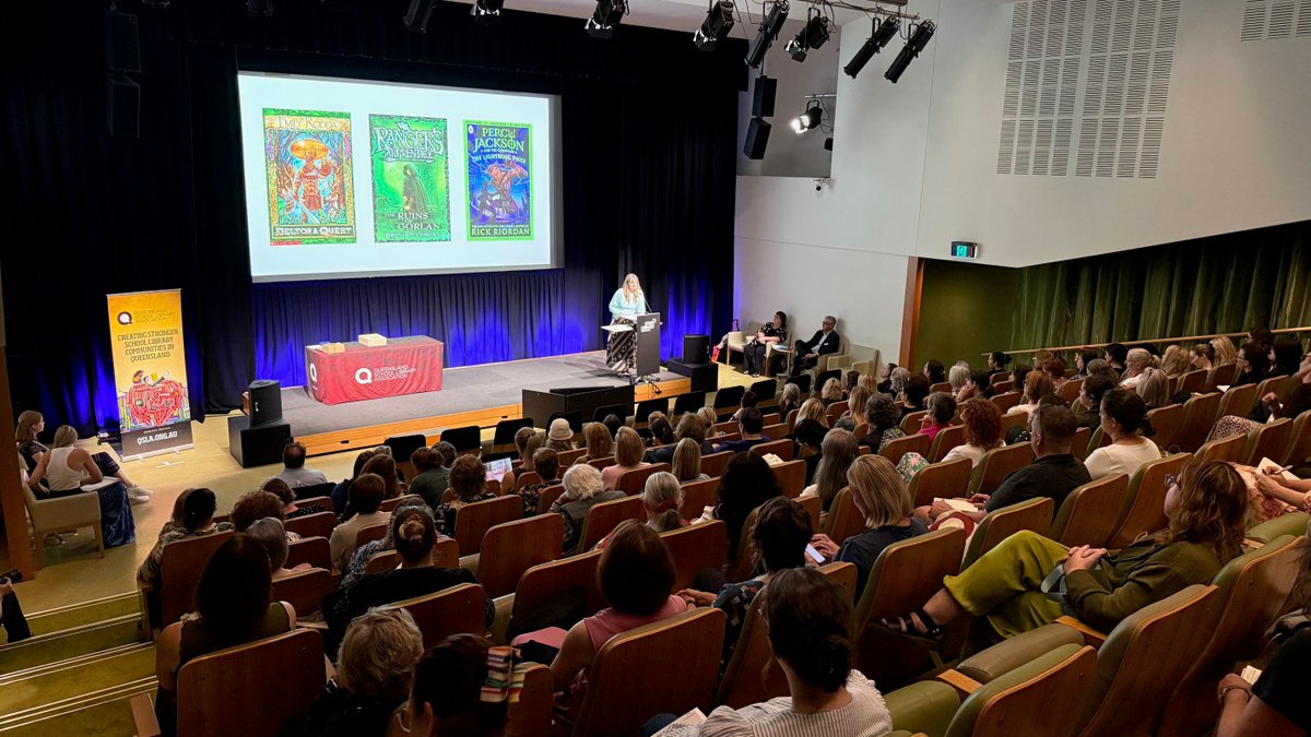QldSLA's tweet photo. 📖 A wonderful start to #QSLAFutureLibraries2026! Amy Doak shares her reading and writing journey, celebrates diverse readers and honours her Teacher Librarian, Mrs Young. ❤️

"A book that brings you joy is the best book." 📚✨

https://t.co/IEyIk5Qpmo

#AmyDoak #LoveOzYA https://t.co/IAL3vCoa92