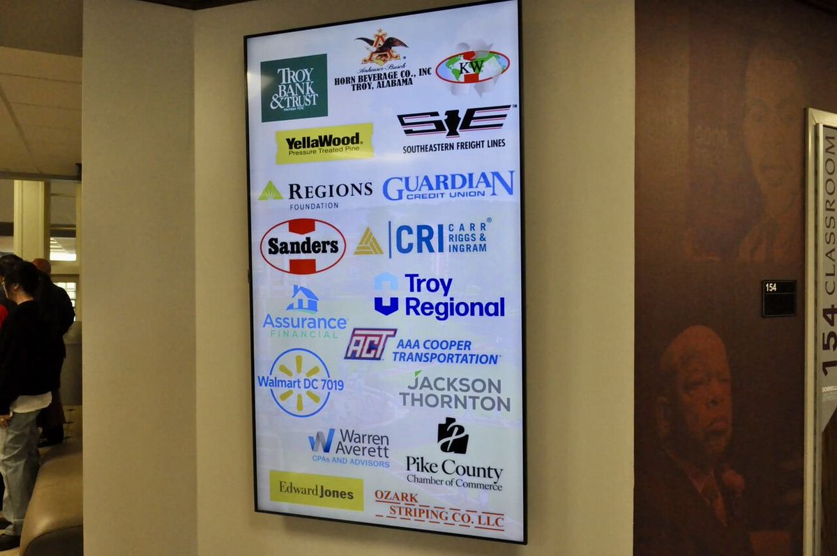 SEFreightLines's tweet photo. Southeastern Freight Lines is excited to be a founding corporate partner of Troy University's Sorrell College of Business Corporate Partnership Program!
Read more about the partnership: https://t.co/1XDOjEqsSz #SEFL #LTL #trucking https://t.co/ob5LLBVSX6