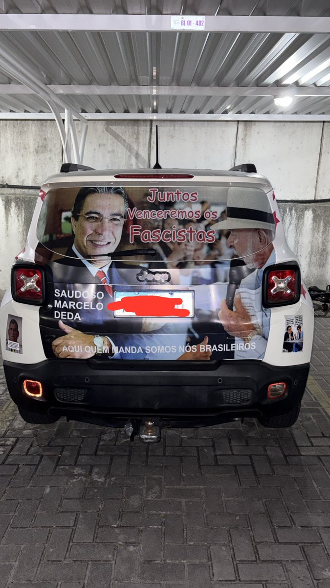 JoaoVictor0107's tweet photo. quando você é vizinho do soldado mais tranquilo do exército do Lula https://t.co/LyltsVue5i