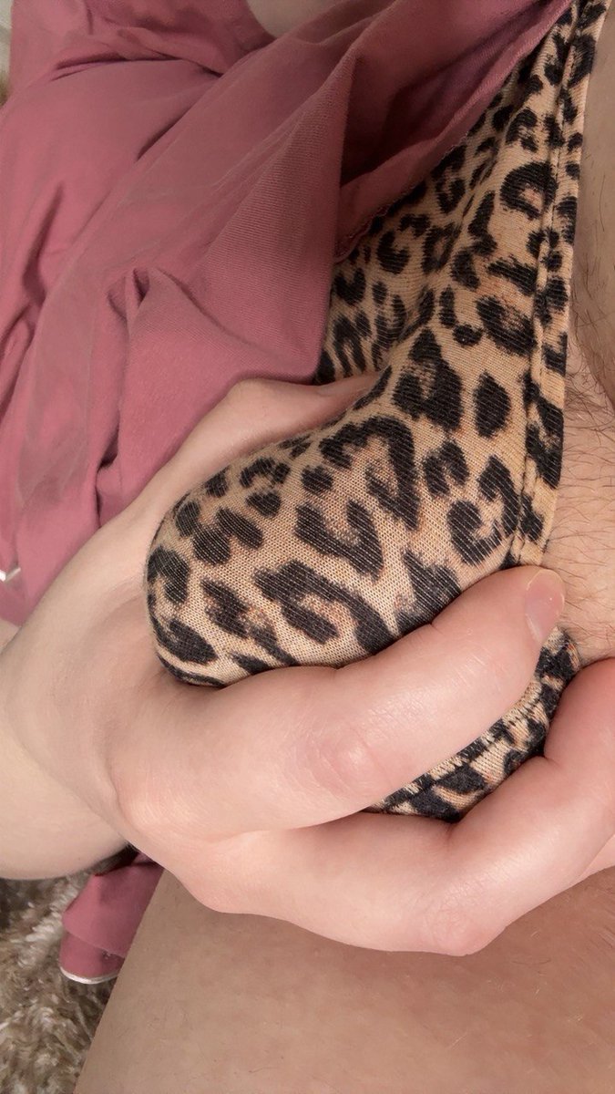 EmilyTaylo1n's tweet photo. need someone to hold these for me real quick 😏

#milf #teen  #916today #sac #ft #Sacramento #stockton #cougar #bayarea #bbw #slut #trans #fuck #meetup #content #NSFW #latina https://t.co/GqlKQWg7bI