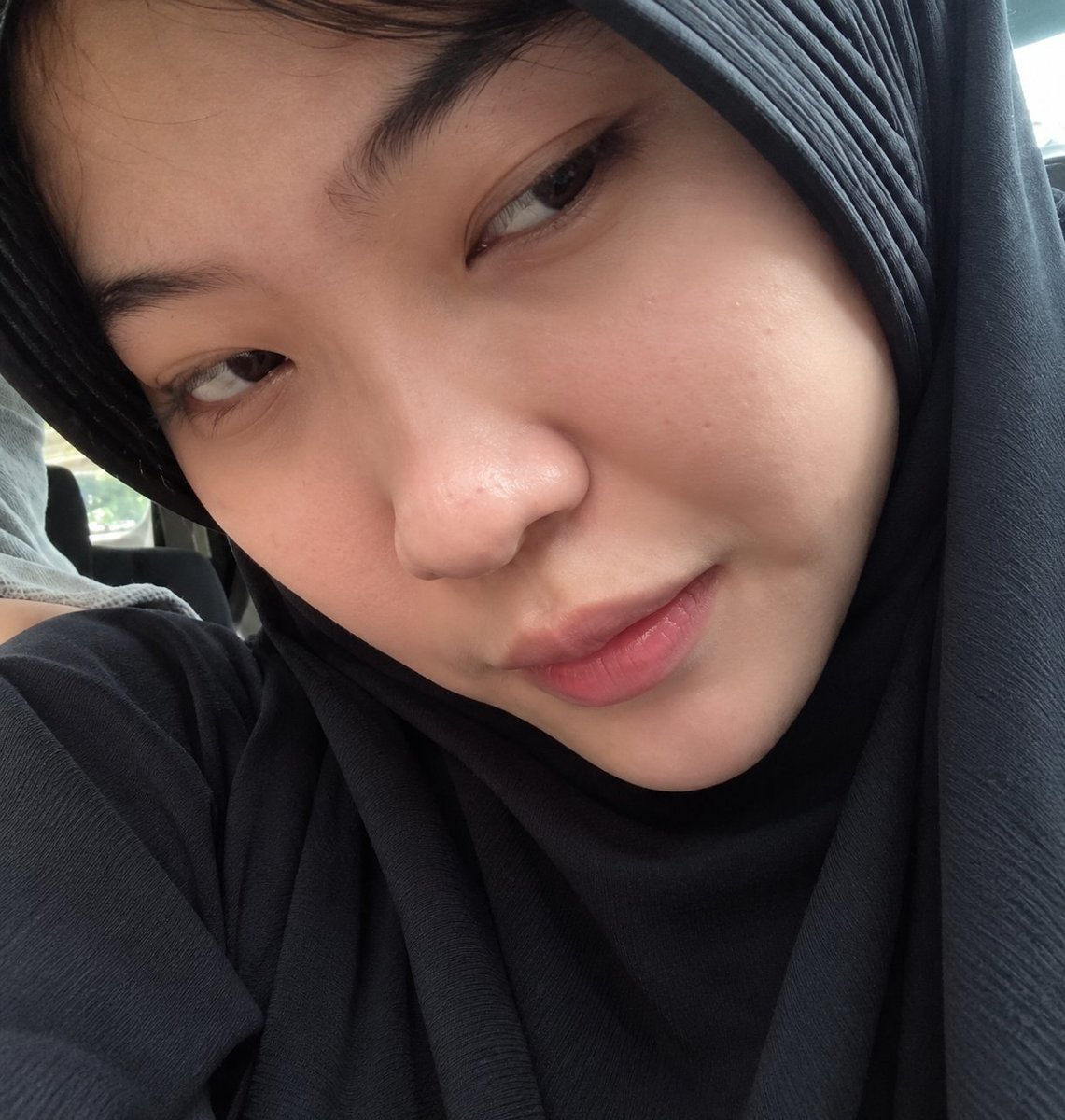 chyuur's tweet photo. Yang lagi viral Spong dimobil
https://t.co/TXKcMmSqP2
📁
https://t.co/qSnx9IPgBX https://t.co/DTVQwW1S2K