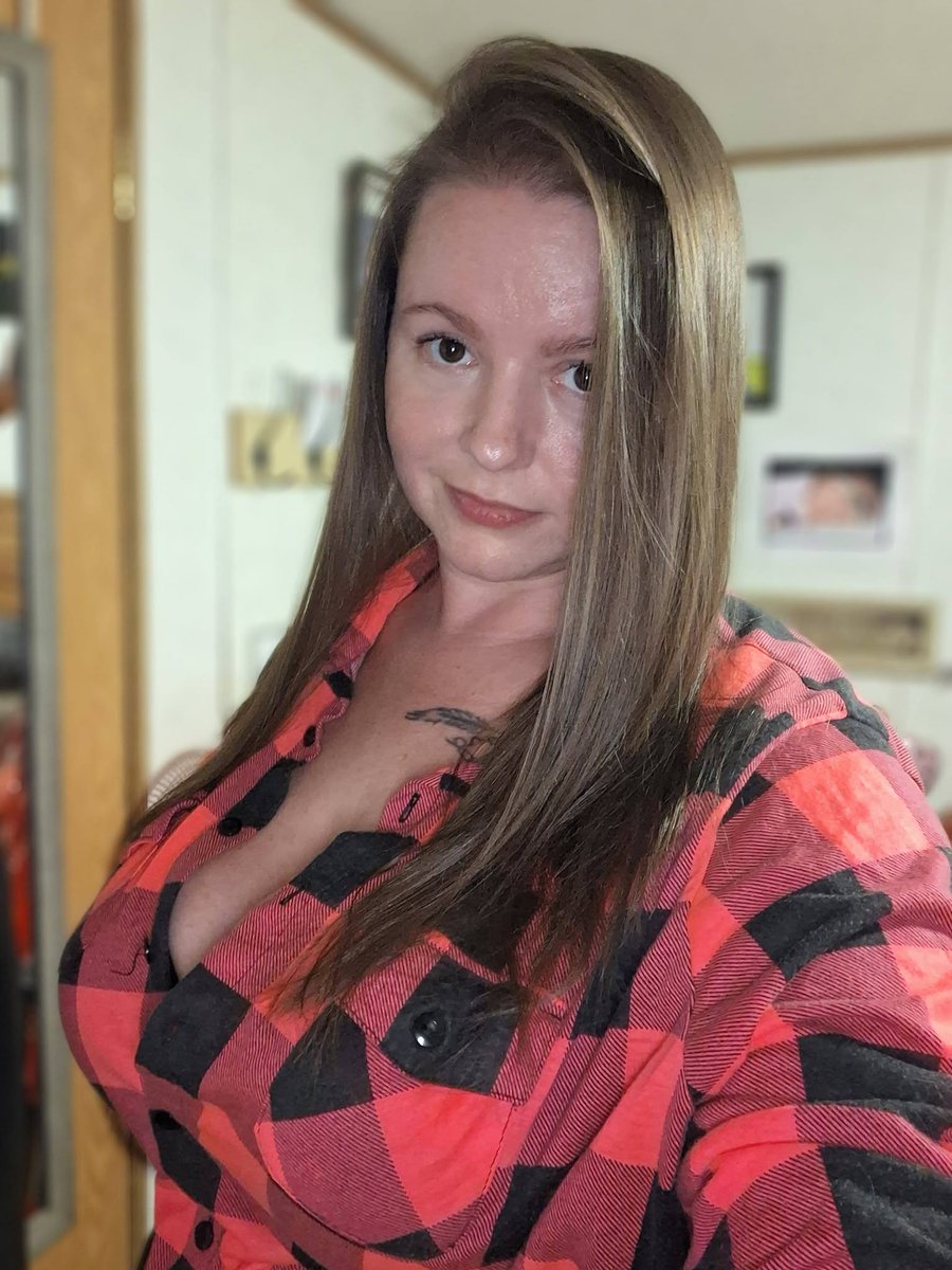 sheena85xo's tweet photo. Went for more appointments and then went to lunch.

#selfie #me #bodypositive #positivity https://t.co/fmP2gUDY81