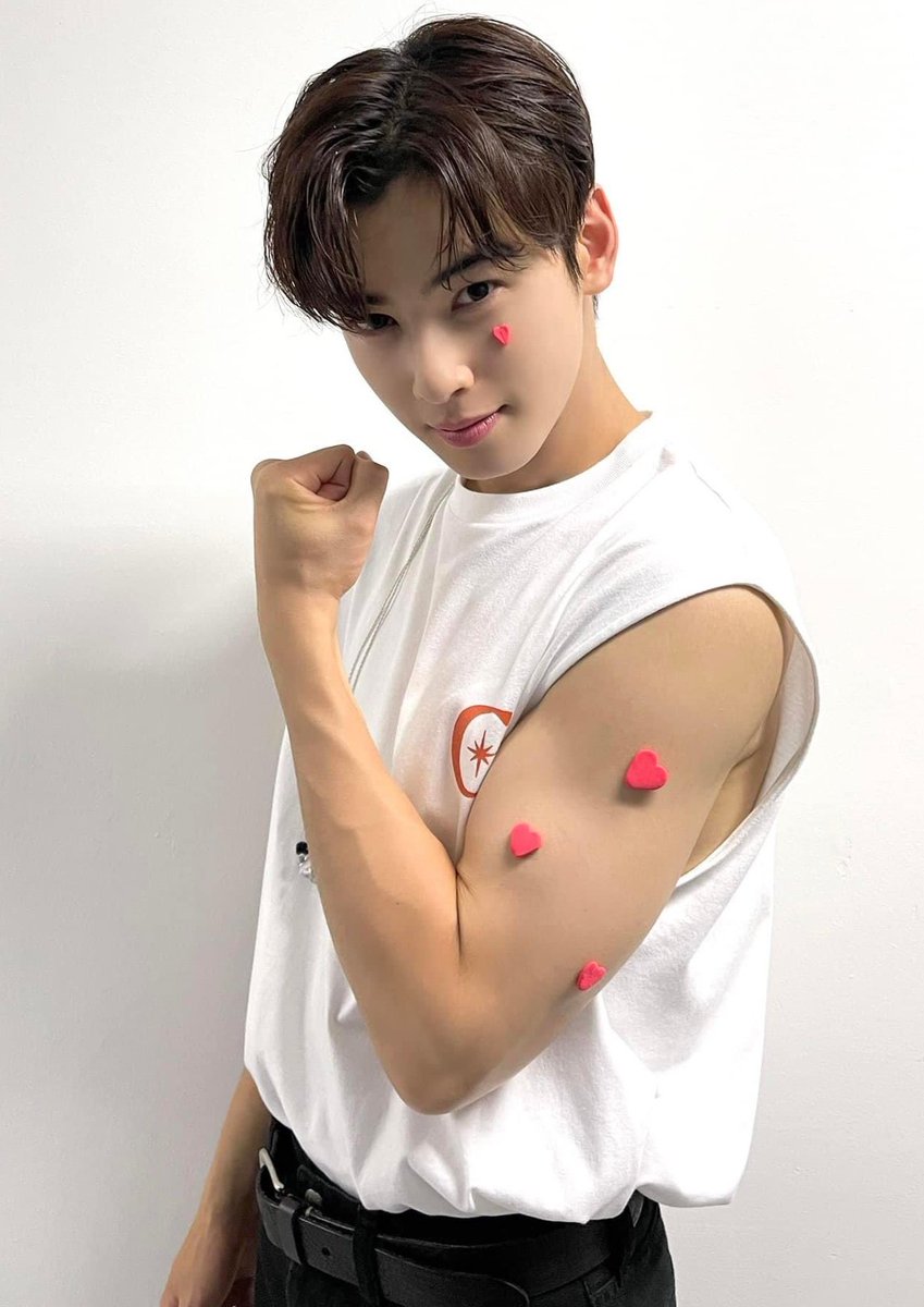 EunwoosDays's tweet photo. D-96
Day 453
#CHAEUNWOO #차은우 #이동민  
2026.10.23 https://t.co/6m5x8IpClW