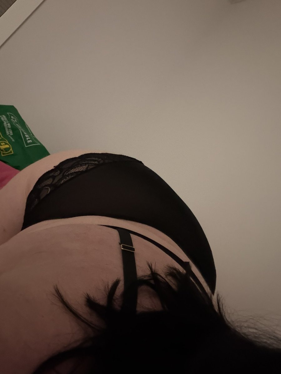 doeheyed's tweet photo. Heheh #nsfwtwt #nsfw #bbw https://t.co/rgaLv9tKZL