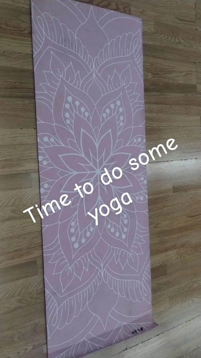 mcmaster_summer's tweet photo. Time to do some yoga and relieve/release some of this unwanted stress ✌🏻 https://t.co/DqVxbknwzS