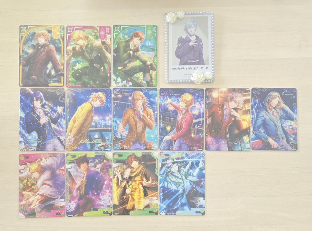 QUC9oG7CzU3xLf9's tweet photo. 【交換】うたプリ ビジュコレ vol.1

譲▶︎
BoF 那月 翔 嶺二
HBC 真斗 那月 レン 翔 蘭丸 カミュ
陰陽師 翔 セシル 嶺二 カミュ

求▶︎BoF レン 蘭丸 各1

コンプ目的で探しております。
FF様優先、2:2優先、都内手渡し優先 https://t.co/g0OASUQzks